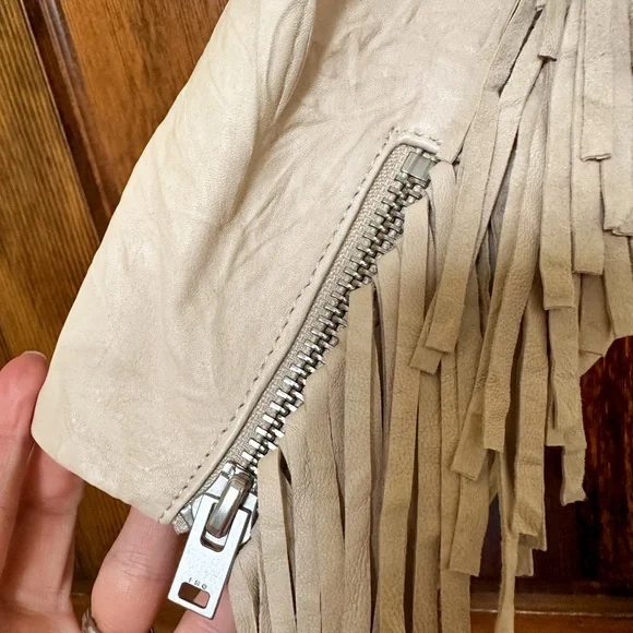 NWT IRO Marom Fringed Crinkled Leather Biker Jacket 38 M Beige - Picture 6 of 11